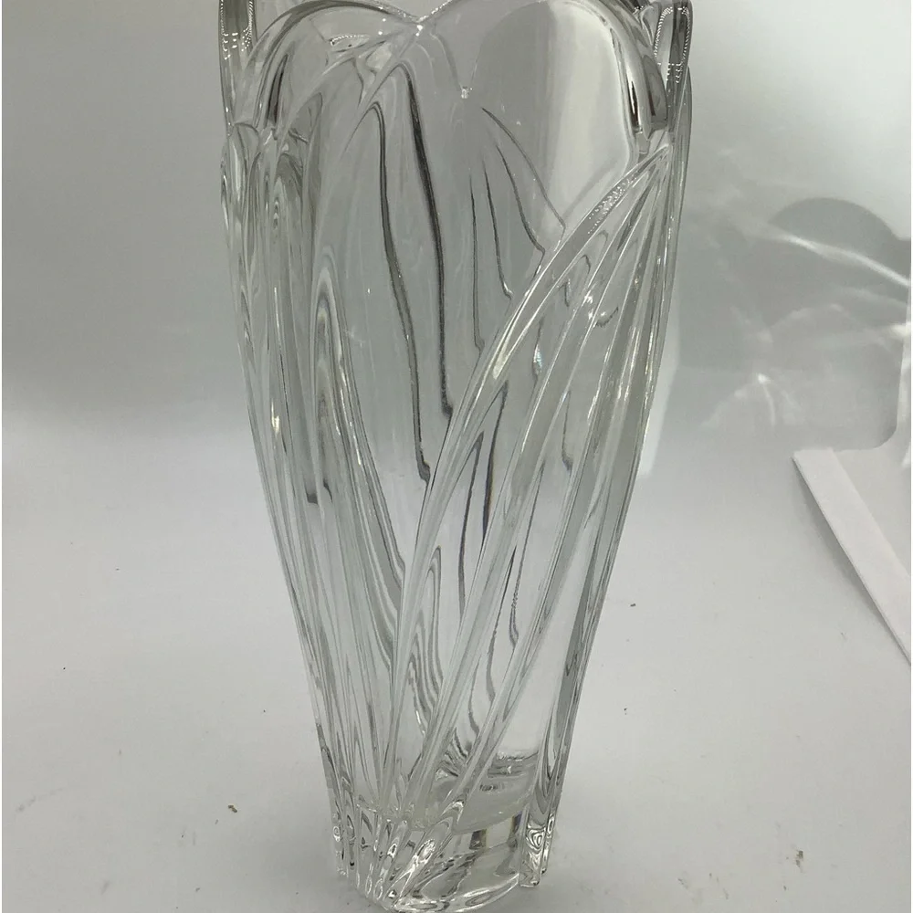 Large 10” Fluted Crystal Vase